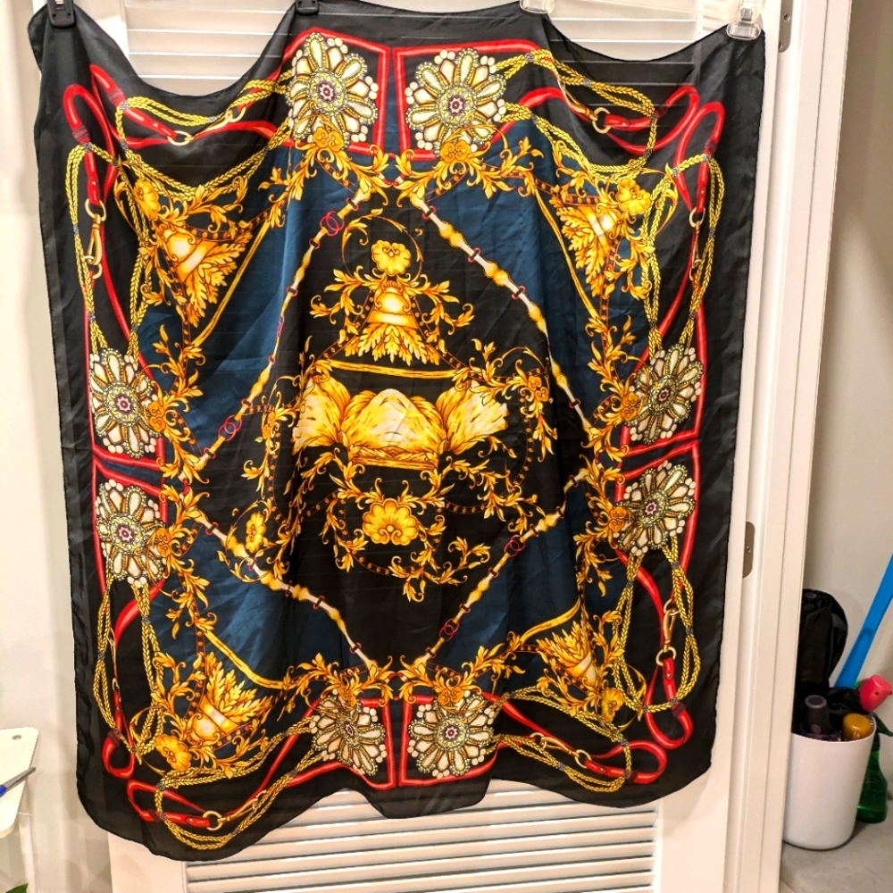 Set of 2 Square Vintage Scarf